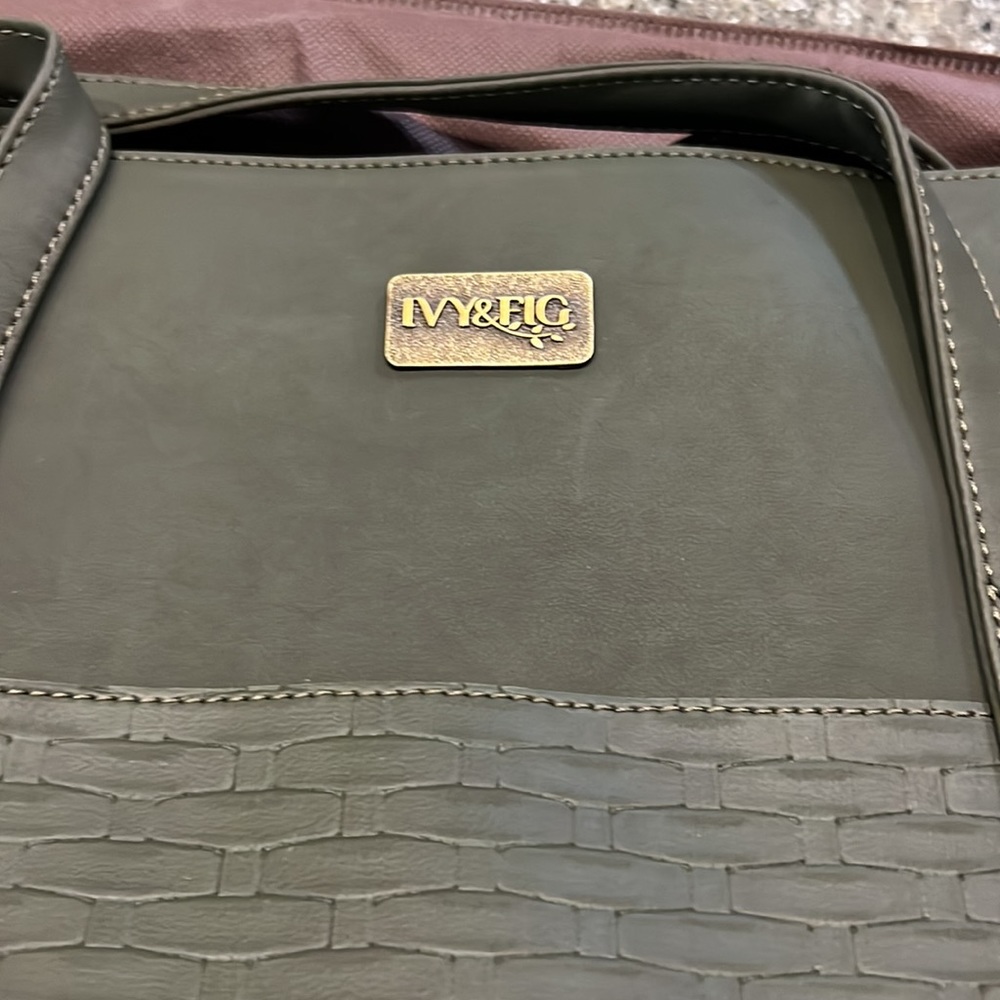 Never Used Ivy & Fig Tote - Picture 3 of 6